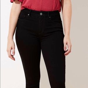 🖤 LOFT Curvy High Waist Skinny Jeans In Black 🖤